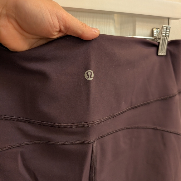 Lululemon In movement Crop Leggings - Picture 5 of 11